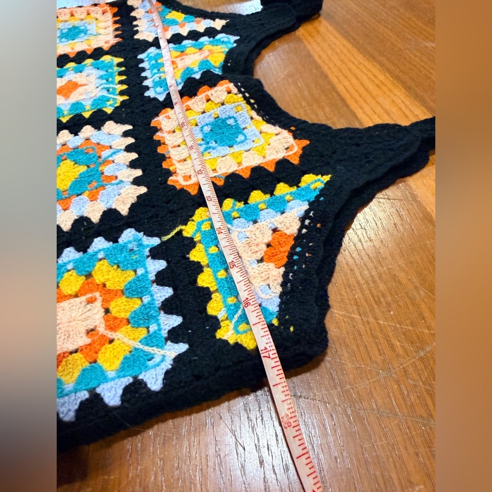 Rebellion Black Multicolor Crochet Short & Tank Set granny squares crop top - Picture 12 of 15